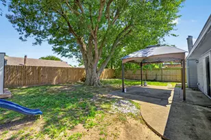 2527 Corral Trail, Friendswood, TX 77546 - Photo 35