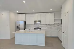 13071 Pine Trace St, Montgomery, TX 77316 - Photo 3