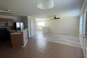 10506 Sugar Trace Dr, Sugar Land, TX 77498 - Photo 3