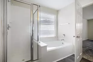 10506 Sugar Trace Dr, Sugar Land, TX 77498 - Photo 21