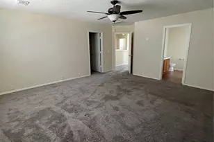 10506 Sugar Trace Dr, Sugar Land, TX 77498 - Photo 11
