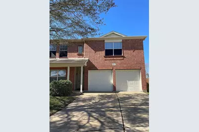 10506 Sugar Trace Drive, Sugar Land, TX 77498 - Photo 1