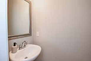 8726 Laurel Crest Dr, Missouri City, TX 77459 - Photo 9