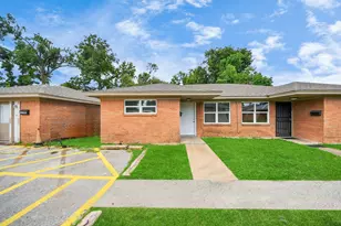 5441 Minden St, Houston, TX 77026 - Photo 1