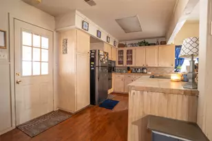 7521 Susan Ct, North Richland Hills, TX 76180 - Photo 5