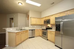 14 Delphinium Pl, The Woodlands, TX 77382 - Photo 9