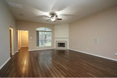 14 Delphinium Place, The Woodlands, TX 77382 - Photo 7