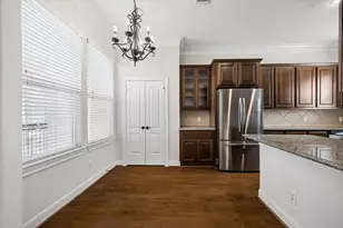 6001 Truro St, Houston, TX 77007 - Photo 13