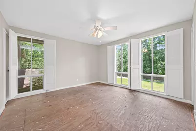 219 Cardinal Drive, Liberty, TX 77575 - Photo 17