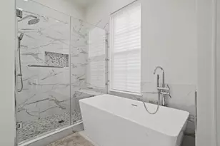 2174 Briarglen Dr, Houston, TX 77027 - Photo 17