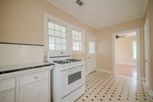 604 Abell St, Wharton, TX 77488 - Photo 29