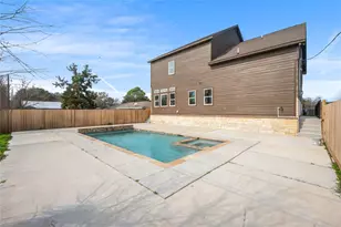6413 N Ridgecrest Dr, Hitchcock, TX 77563 - Photo 5