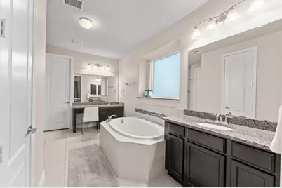 2018 Brookmont Drive, Conroe, TX 77301 - Photo 23