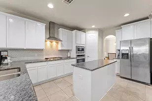 2018 Brookmont Dr, Conroe, TX 77301 - Photo 13
