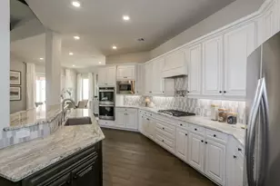 6415 Cherry Wick Dr, Manvel, TX 77578 - Photo 23