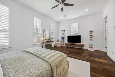 1211 Wynden Commons Lane, Houston, TX 77056 - Photo 17