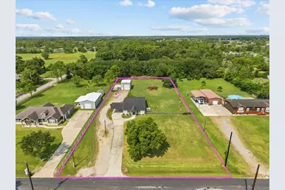 4724 First Sgt Israel Almendarez Street, Alvin, TX 77511 - Photo 7