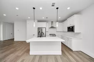 12010 Royal Oaks Banner Wy, Houston, TX 77082 - Photo 7