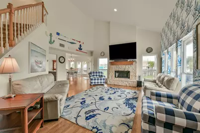 4115 Buccaneer Boulevard, Galveston, TX 77554 - Photo 3