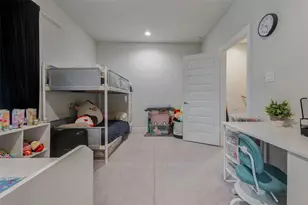 2802 Grand Fountains Dr, Houston, TX 77054 - Photo 21