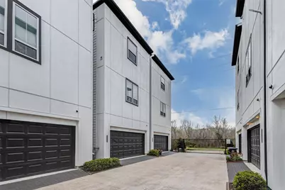 2802 Grand Fountains Drive #A, Houston, TX 77054 - Photo 3