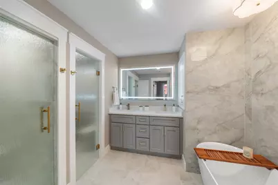 3350 McCue Road #1401, Houston, TX 77056 - Photo 19