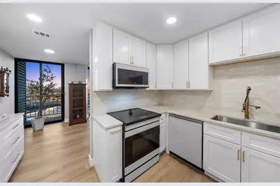 3350 McCue Road #1401, Houston, TX 77056 - Photo 3