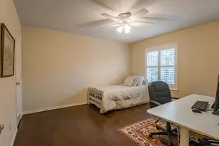 8904 Talton Oaks Dr, Houston, TX 77064 - Photo 17