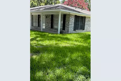 2002 Maple Street, Liberty, TX 77575 - Photo 3