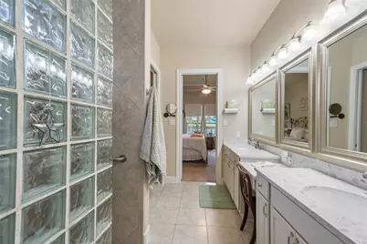 5634 Fountain Villas Way, Conroe, TX 77304 - Photo 19