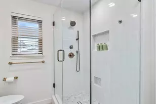 5818 Verdome Ln, Houston, TX 77092 - Photo 29
