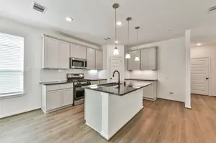 15511 Foresail Ln, Houston, TX 77053 - Photo 9