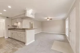 1687 W Sam Houston Pkwy S, Houston, TX 77042 - Photo 13