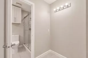 1687 W Sam Houston Pkwy S, Houston, TX 77042 - Photo 29