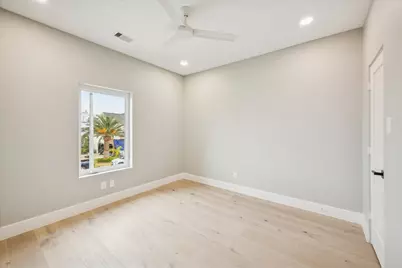 143 Bora Bora Drive, Tiki Island, TX 77554 - Photo 15