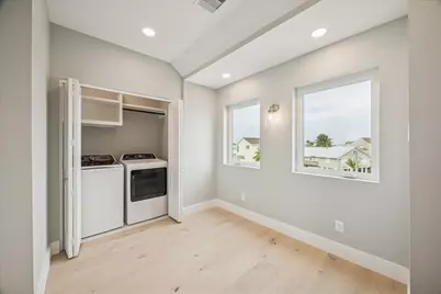 143 Bora Bora Drive, Tiki Island, TX 77554 - Photo 19