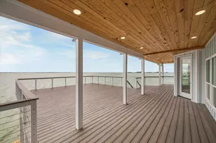 143 Bora Bora Dr, Tiki Island, TX 77554 - Photo 31