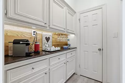 4519 Castlewood Street, Sugar Land, TX 77479 - Photo 9