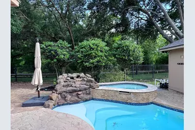 4519 Castlewood Street, Sugar Land, TX 77479 - Photo 37