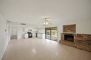 15822 Danford Dr, Houston, TX 77053 - Photo 17