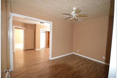 4015 Lakeshore Drive, Port Arthur, TX 77642 - Photo 11