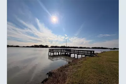 1031 Winchester Trail, Angleton, TX 77515 - Photo 27