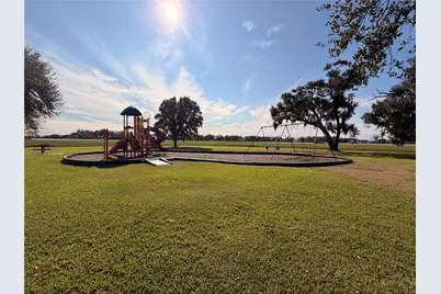 1031 Winchester Trail, Angleton, TX 77515 - Photo 23