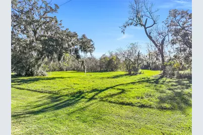 1031 Winchester Trail, Angleton, TX 77515 - Photo 3