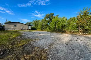 13013 Gladden Dr, Houston, TX 77049 - Photo 3