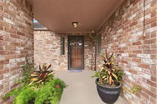 2907 Fairway Dr, Sugar Land, TX 77478 - Photo 1