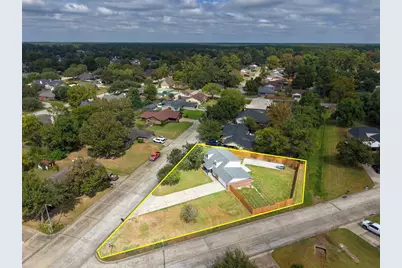 12306 Old River Drive, Baytown, TX 77523 - Photo 3