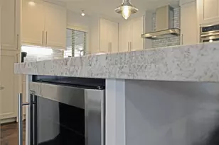 5527 Valkeith Dr, Houston, TX 77096 - Photo 7