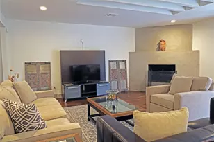 5527 Valkeith Dr, Houston, TX 77096 - Photo 13