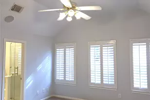 315 Plaza Del Sol Park, Houston, TX 77020 - Photo 23